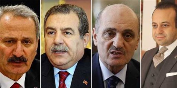 4 eski bakan�n fezlekeleri Bakanl�k'ta