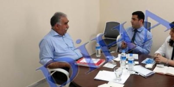 Öcalan: Darbe ateşine benzin taşımayacağız