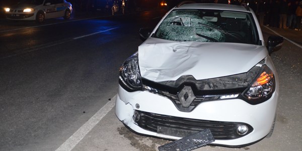 Otomobilin çarptığı bir kişi hayatını kaybetti