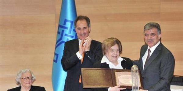 Hitit alfabesini ��zen Profes�r �ambel vefat etti