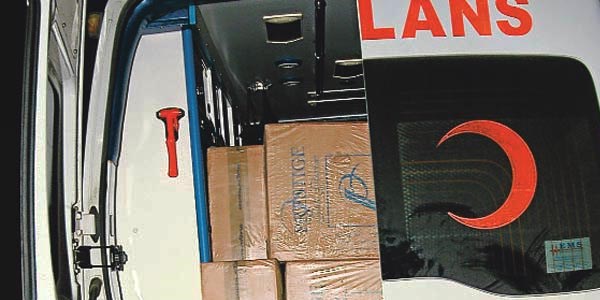 Ambulansla kaçak sigara sevkiyatı