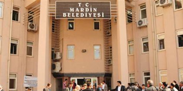 Mardin Belediyesinin elektriği kesildi