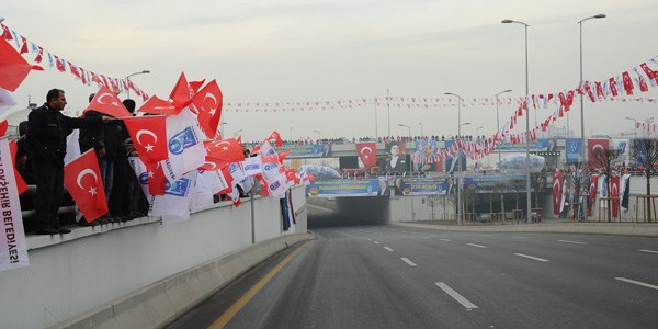 214 projeye muhteşem açılış