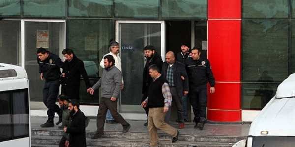 Van merkezli operasyonda 4 kişi tutuklandı/ Video