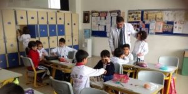 Öğrenciler arasında düzenlenen satranç turnuvası ilgi gördü