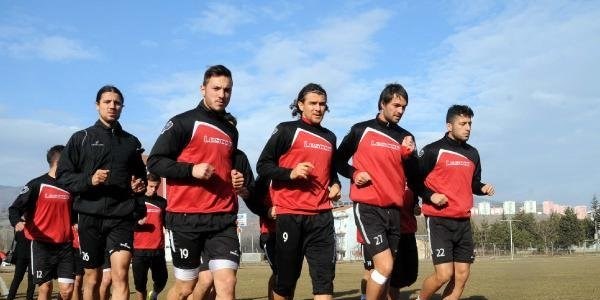 Tokatspor gözünü yine kupaya çevirdi