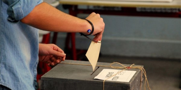 Ak Parti'nin oyu yüzde 49