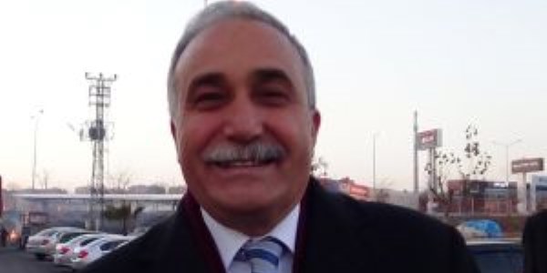 Fakıbaba troleybüs için Singapur yolcusu