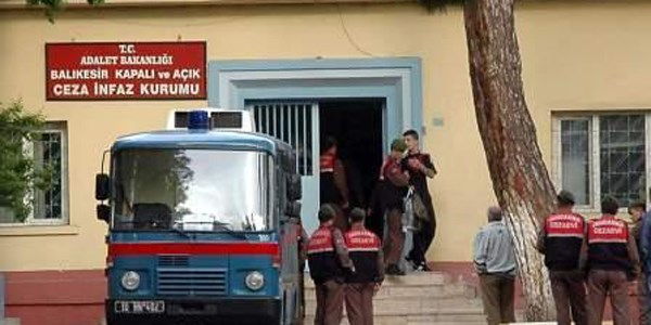 Bandırma Açık Cezaevi'nde firar