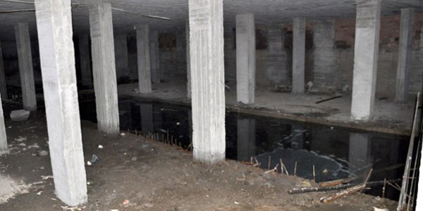 Hurda toplayan öğrenci inşaatta ölü bulundu