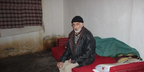20 metrekarelik odada yaşam mücadelesi