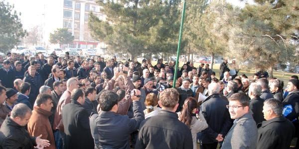 Karayolları işçilerinden vizite eylemi