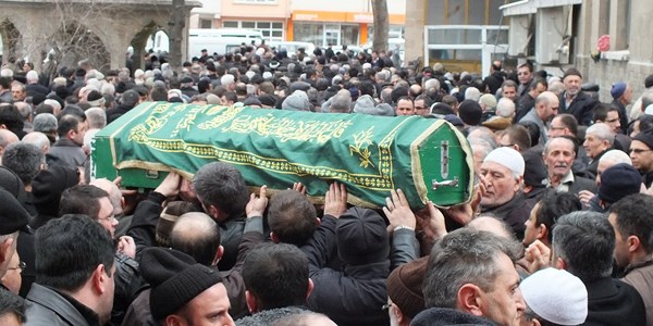 Haf�z Davut �zay, son yolculu�una u�urland�