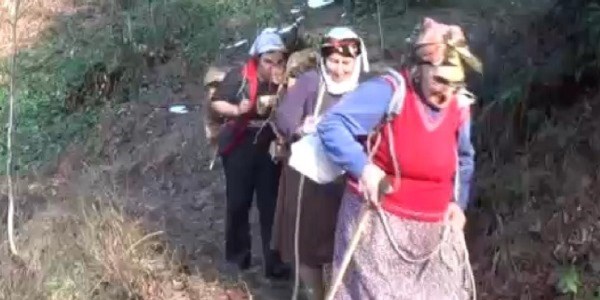 Sa�l�klar�n� �al��maya bor�lular