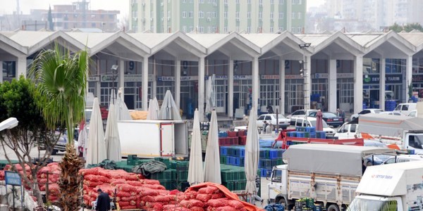 İstanbul'da sebze ve meyvede karaborsa tehlikesi
