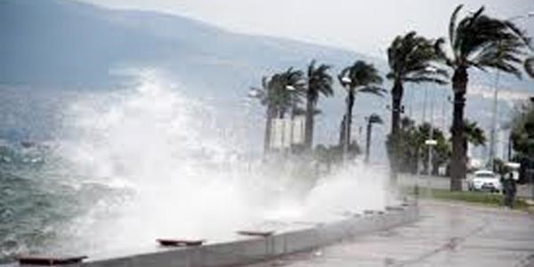 İzmir'de fırtına uyarısı!