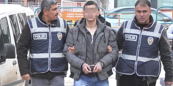 'Ailesinden özür diliyorum'