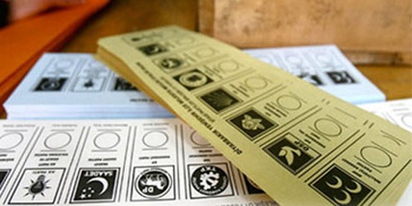 Partilerin oy pusulasındaki yerleri kurayla belirlenecek