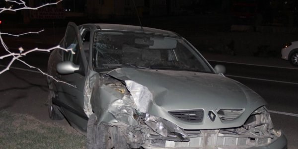 Polis memuru kazada ölümden döndü