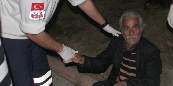 Balıkçı, hortumla hayat kurtardı