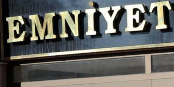 Ankara ve İzmir'de 500 polisin görev yeri değişti
