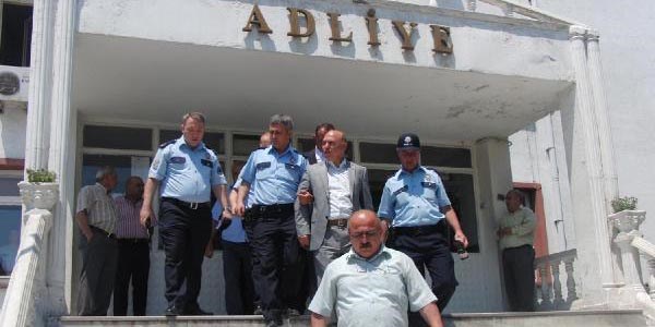 4 ki�inin �ld��� kazada liman m�d�r�ne hapis cezas�