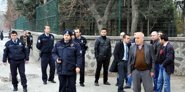 Gaziantep'te lisede kavga ihbarı polisi alarma geçirdi