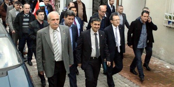 Edremit'te Ak Parti coşkusu