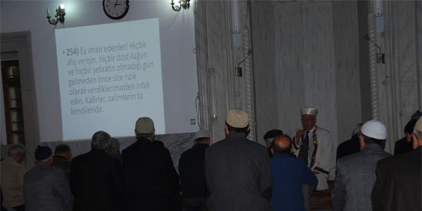 Camiler ve imamlar dijitalle�ti