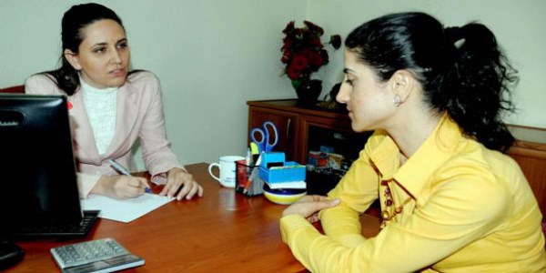 �� ve meslek dan��manlar� atanma m�cadelesi veriyor