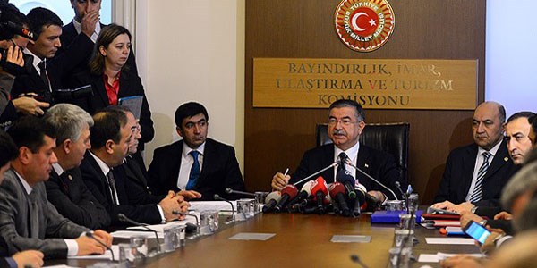 Askerlik Kanunu tasarısı komisyonda kabul edildi