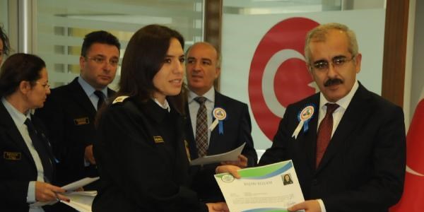 55 gümrük personeline başarı belgesi
