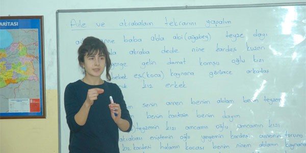 HEM'den işitme engelli işaret dili kursu