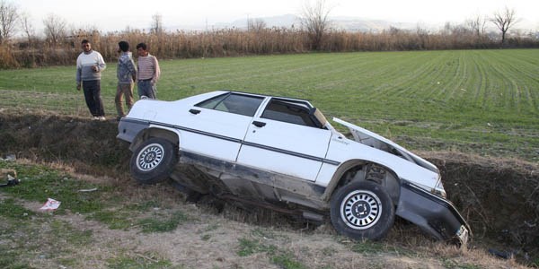 Denizli'de trafik kazas�: 5 yaral�