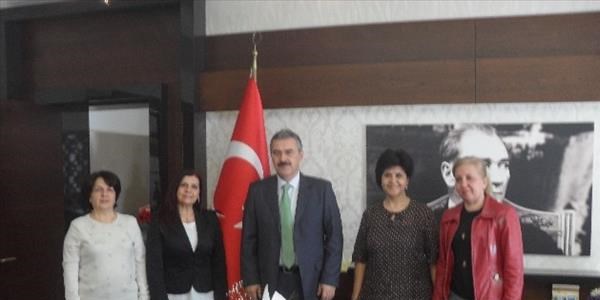 Bayan muhtar adayı, Vali Ayyıldız'ı ziyaret etti