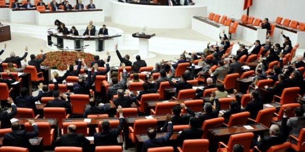 Partiler HSYK tasarısında uzlaştı