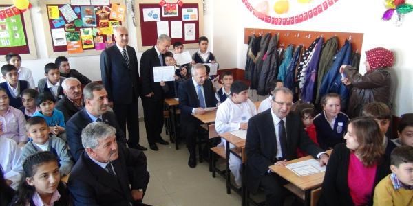 Gaziantep'te veliler karne aldı