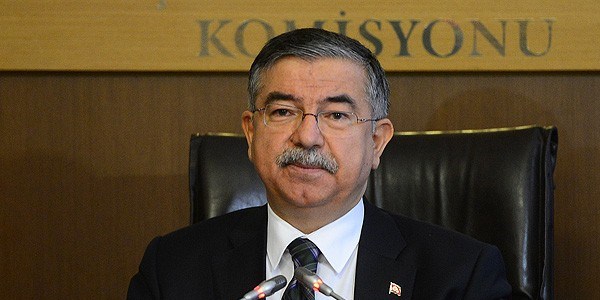 Bakan Y�lmaz'dan 'bedelli askerlik' a��klamas�