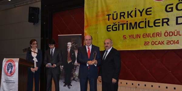 Balıkesir Belediyesi'ne 'Yılın Belediyesi' ödülü