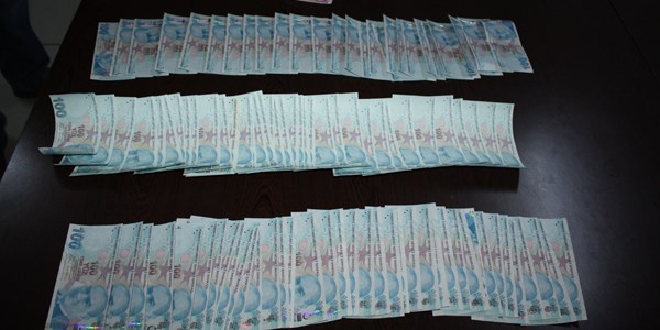 Arabasını bulana ödül verecek