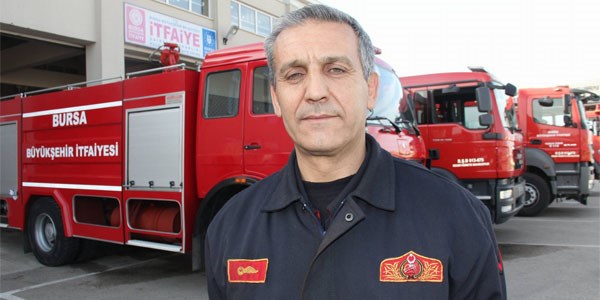 Patlamada ölümden dönen itfaiye eri, hala görevinin başında