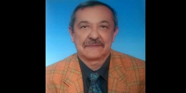 Başhekim evinde ölü bulundu