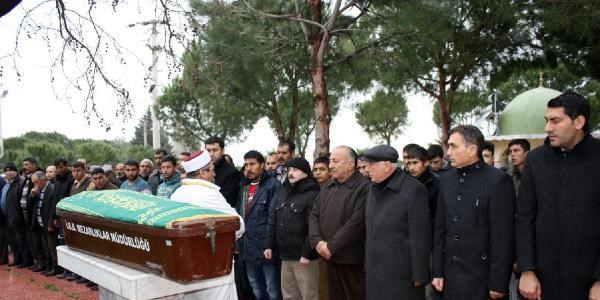 Nişan günü ağaca asılı cesedi bulundu