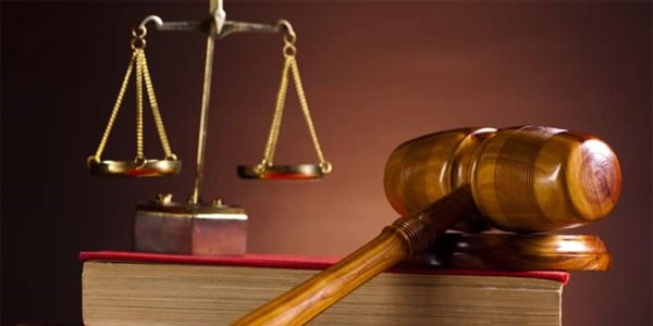 Öğretmenin saçını yolan veliye 5 yıl hapis istemi