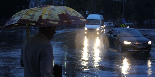 Meteoroloji'den kuvvetli yağış uyarısı - Haritalı
