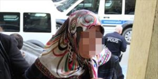 Cüzdan hırsızlığı yapan kadın tutuklama