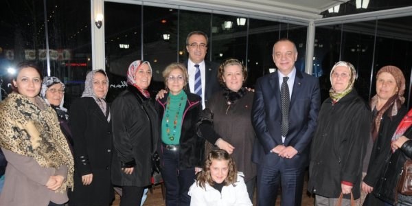 Ala�ehirli Kad�nlar'�n Manisa gezisi