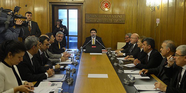 TBMM İnsan Hakları Komisyonu'nda kavga