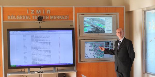 Meteoroloji çalışanları 24 saat görev başında