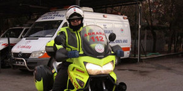 Motorize 112 ekipleri 321 kişiyi hayata döndürdü